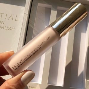 Jouer Concealer in Snow